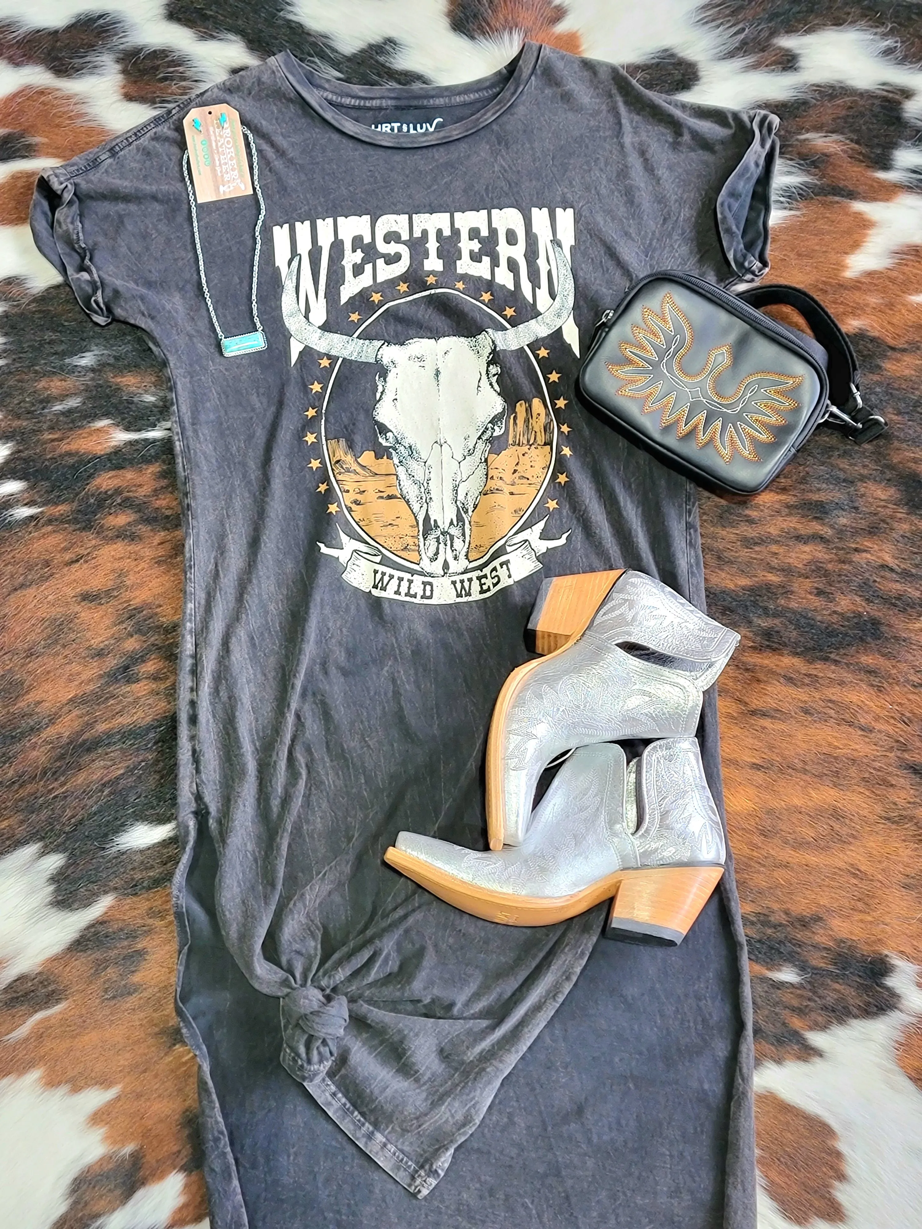 Ariat Dixon Ankle Boots [Silver Metallic]